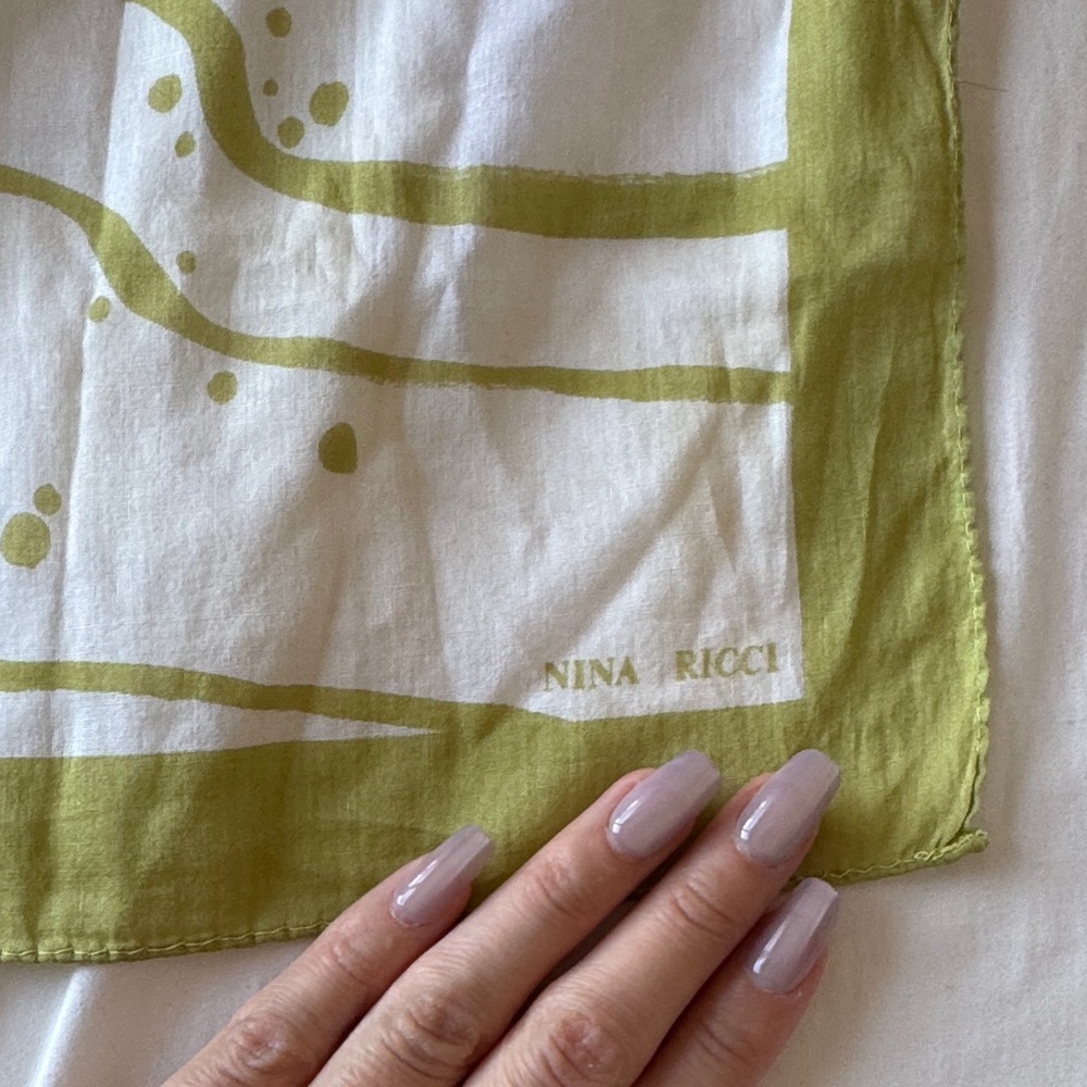 Nina Ricci Olive and White Scarf - Picture 2 of 3